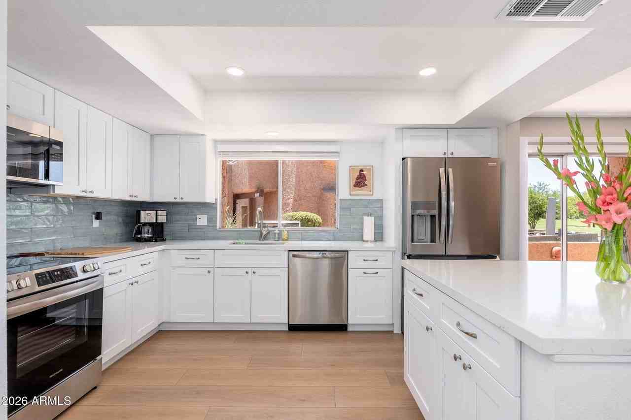 7428 N Via Camello Del Norte #183 - Photo 4 of 47