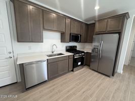 featured image of 23333 W Mobile Ln