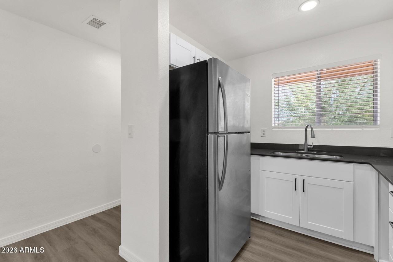 6454 E University Dr #7 - Photo 6 of 25