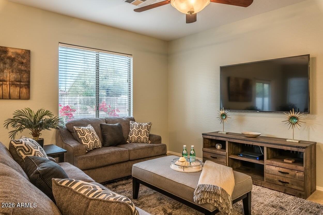 1546 E Azalea Dr - Photo 5 of 50