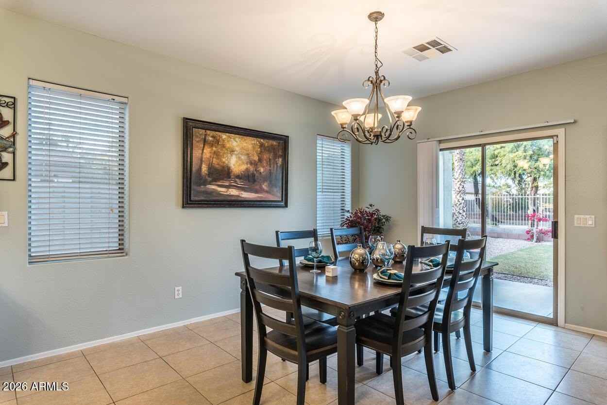 1546 E Azalea Dr - Photo 6 of 50