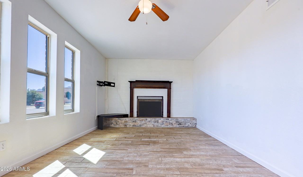 520 S 3rd St - Photo 2 of 21