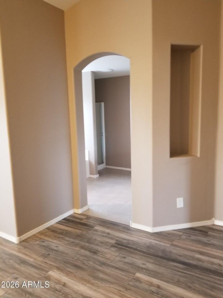 36554 W Alhambra St - Photo 4 of 5
