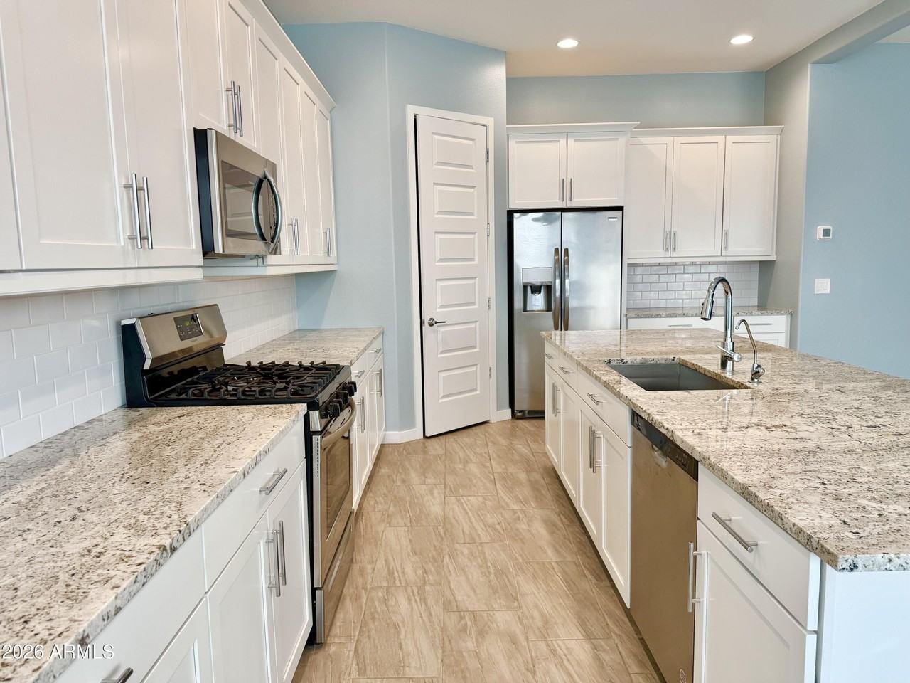 4122 S Quinn Ave - Photo 6 of 38