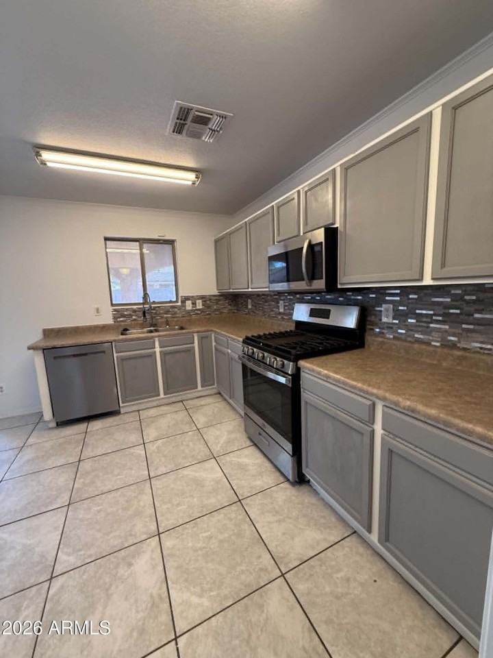 1261 E Dust Devil Dr - Photo 3 of 20