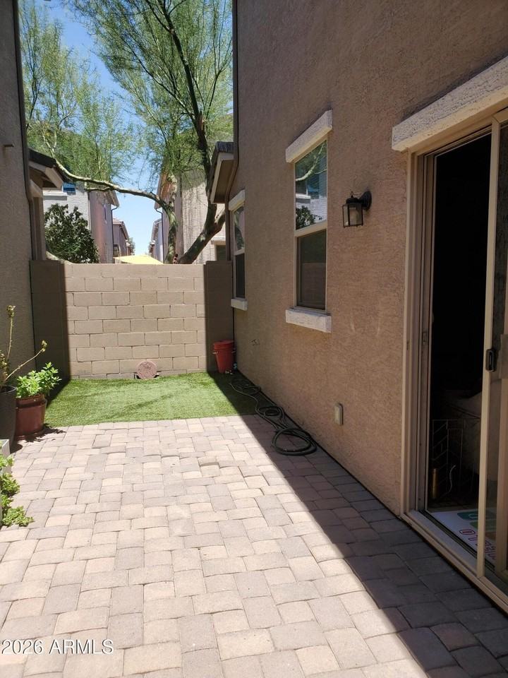 2644 N 73rd Gln - Photo 4 of 22