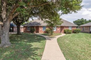 904 Azalea Ct #A - Photo 1 of 1