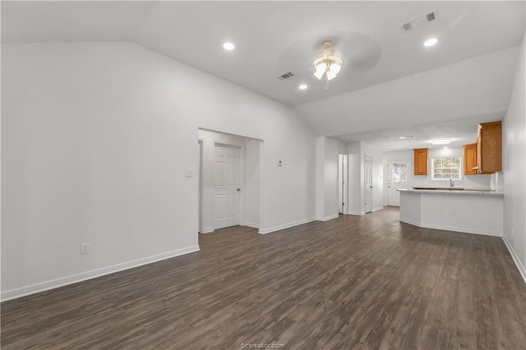 904 Azalea Ct #A - Photo 2 of 15