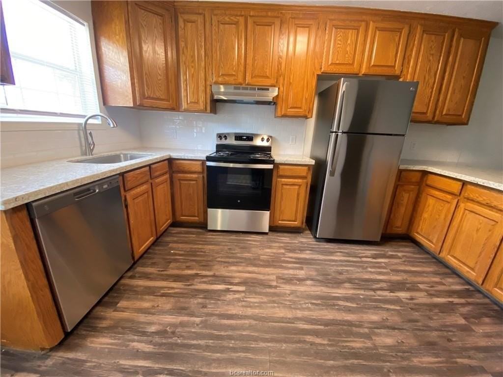 904 Azalea Ct #A - Photo 6 of 15