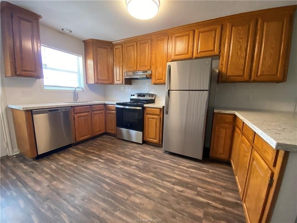 904 Azalea Ct #A - Photo 7 of 15