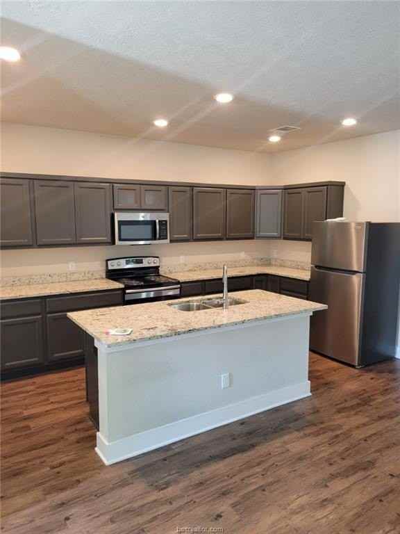 3908 Yukon Ln - Photo 4 of 13