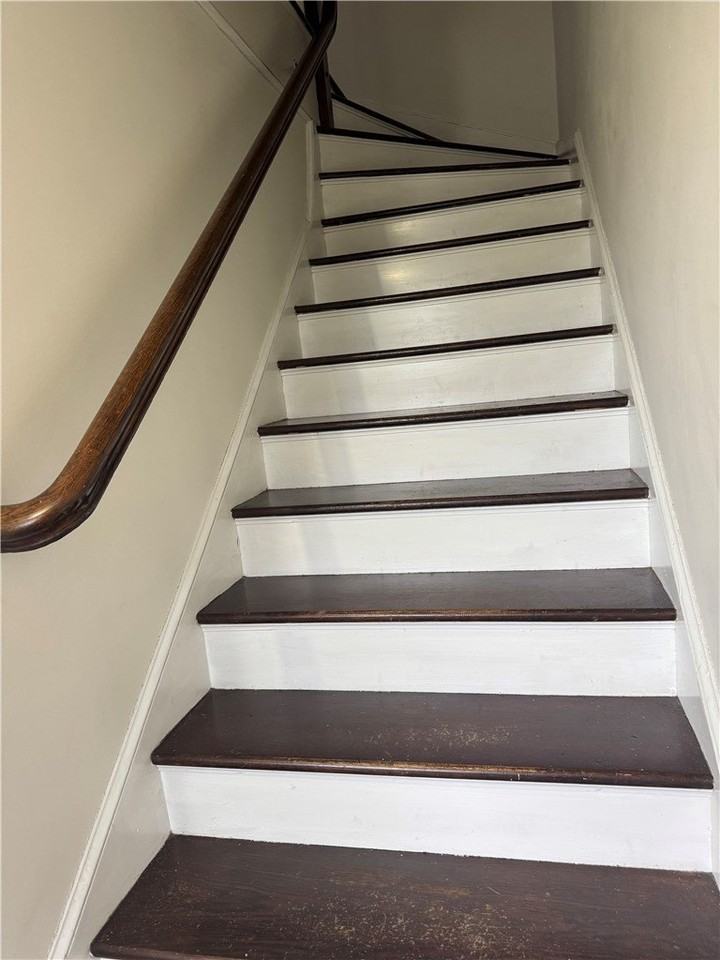 140 High Rd - Photo 2 of 12