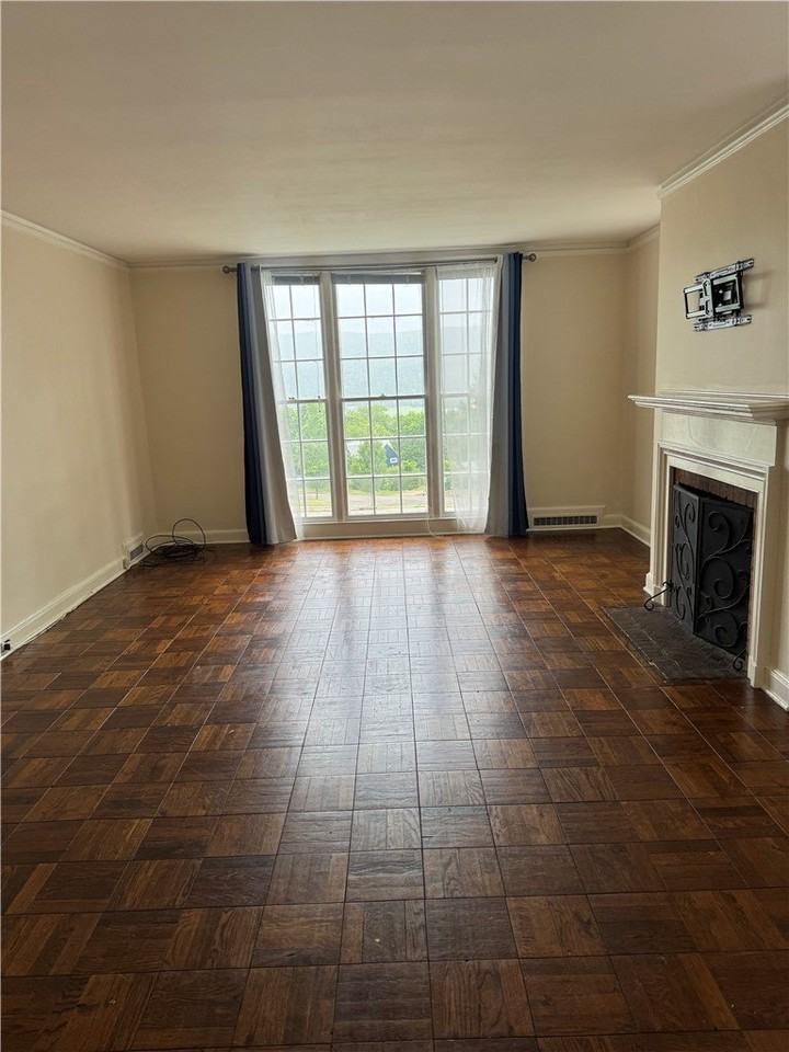 140 High Rd - Photo 3 of 12