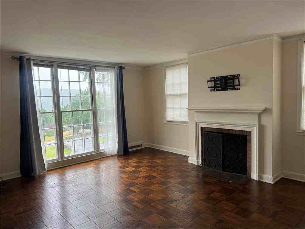 140 High Rd - Photo 4 of 12
