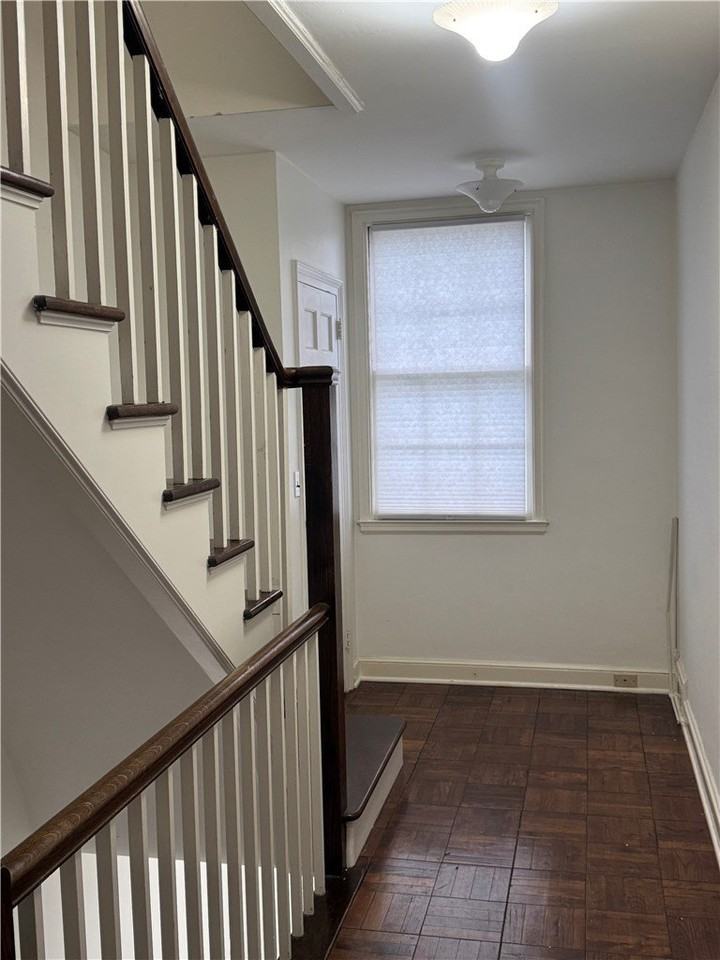 140 High Rd - Photo 7 of 12
