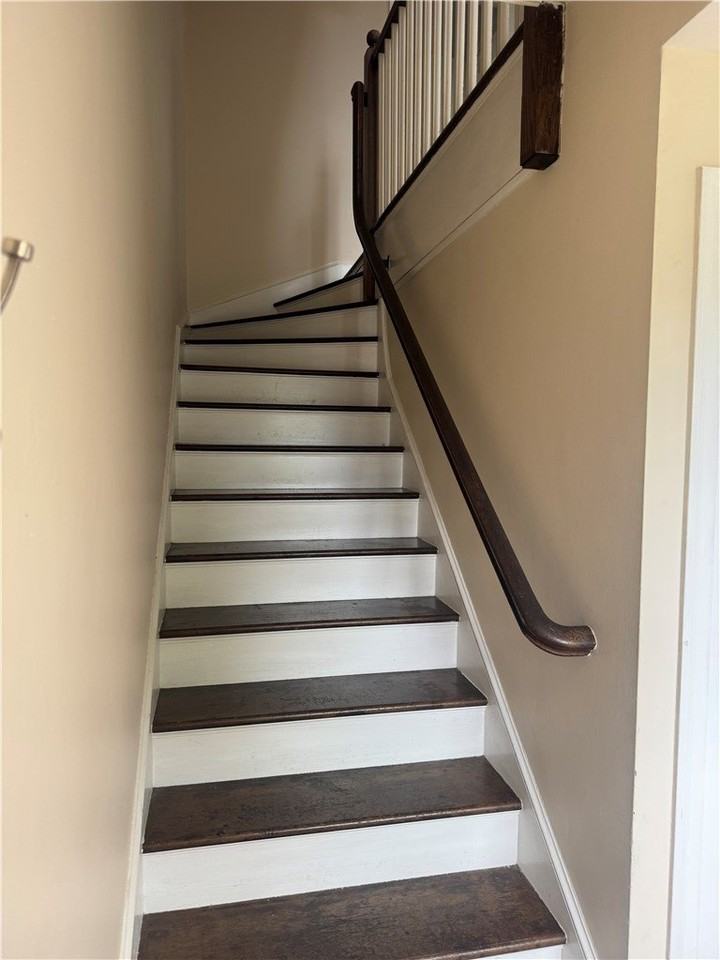 134 High Rd - Photo 2 of 11