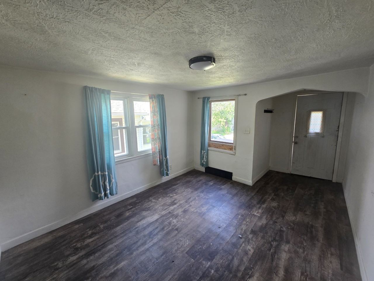 521 South Menlo Avenue #2 - Photo 4 of 8