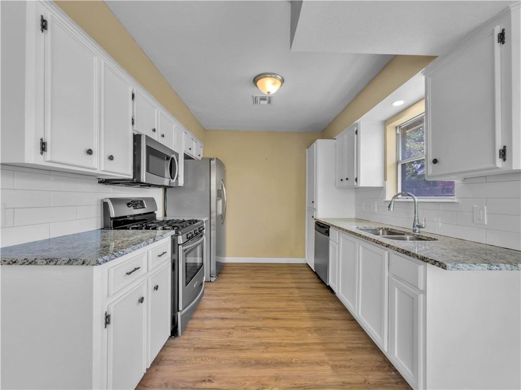 5705 Crest Pebble Dr - Photo 7 of 20