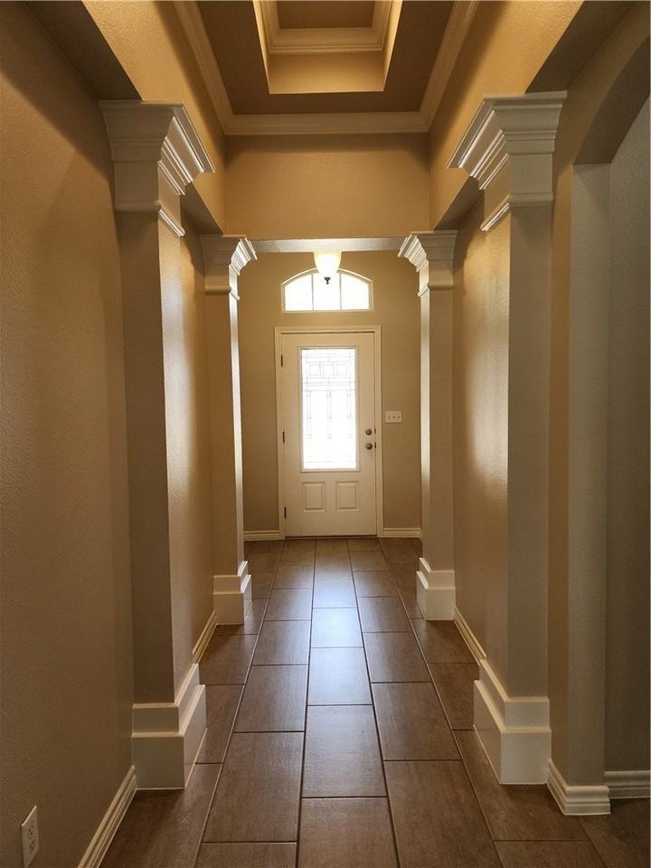 2233 Ibis St - Photo 2 of 17