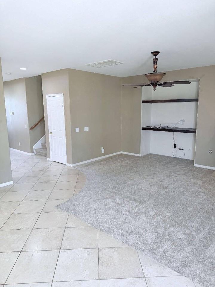 83763 Corte Eclipse - Photo 4 of 36