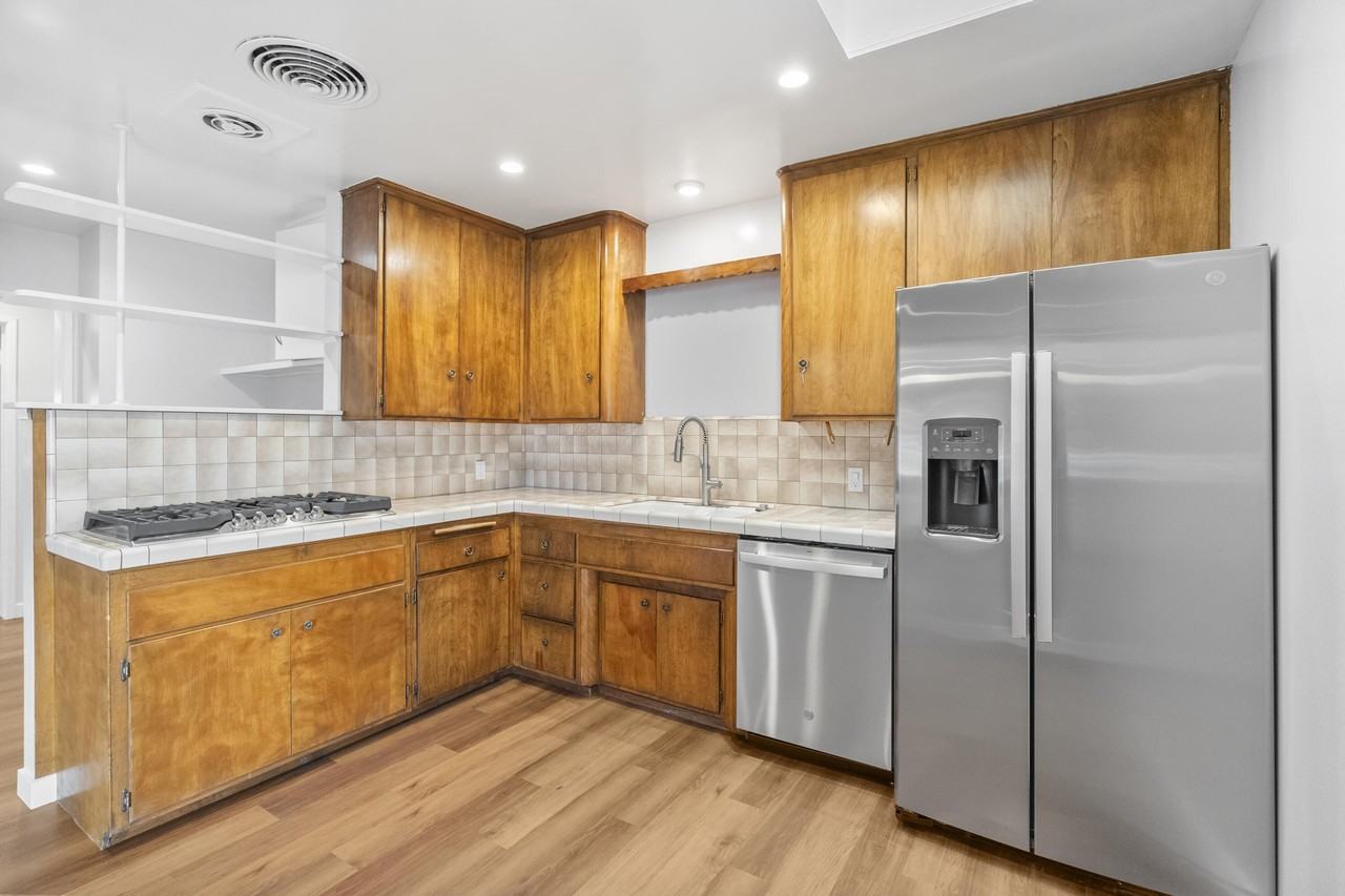 82172 Sierra Ave - Photo 4 of 29
