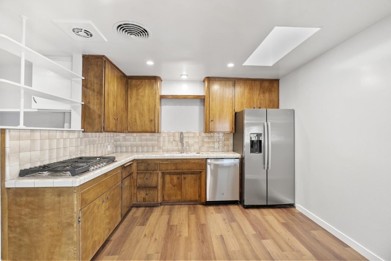 82172 Sierra Ave - Photo 5 of 29