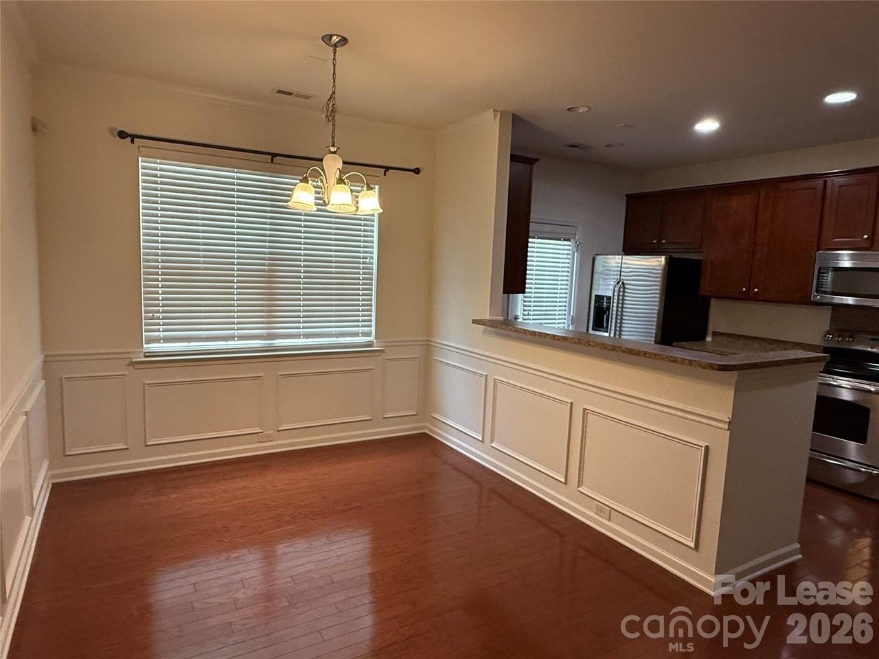13138 Erwin Rd - Photo 3 of 20