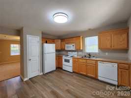 featured image of 2504 S Ridge Ave