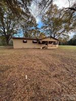 featured image of 242 John C Rd