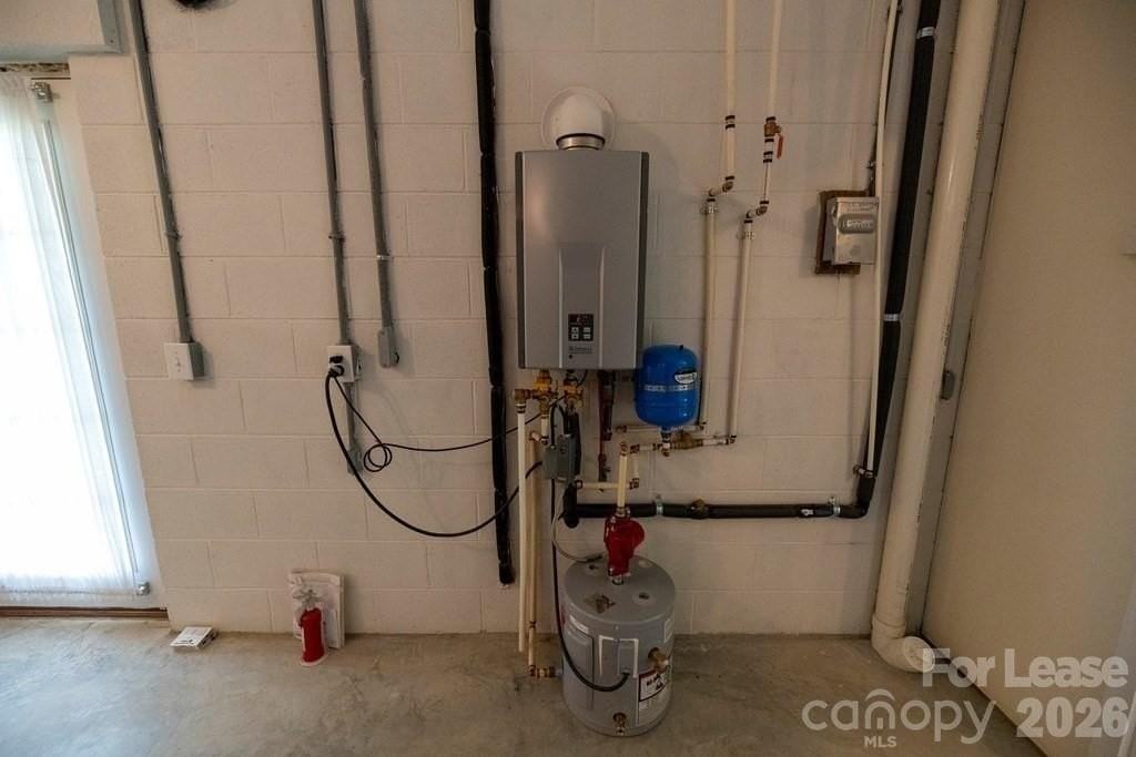 3860 Glendale Rd - Photo 5 of 20