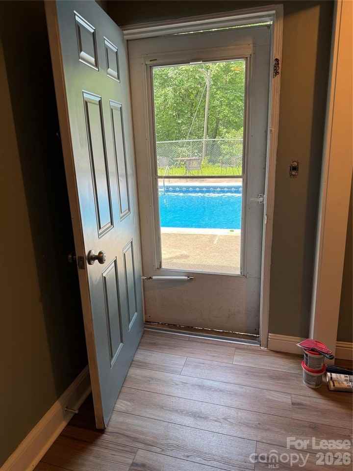 150 Cowan Ln - Photo 4 of 23