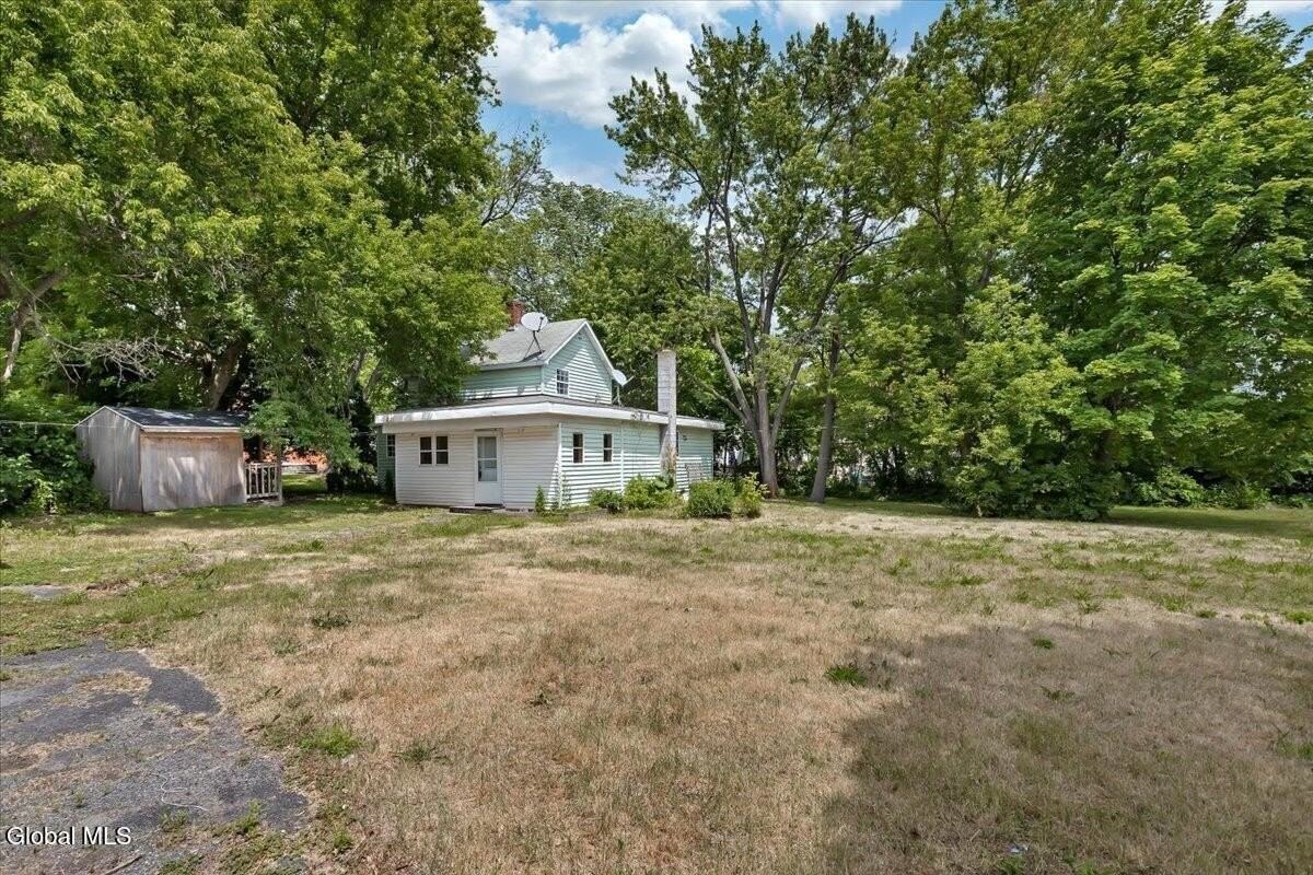 7 Clearwater St - Photo 2 of 24