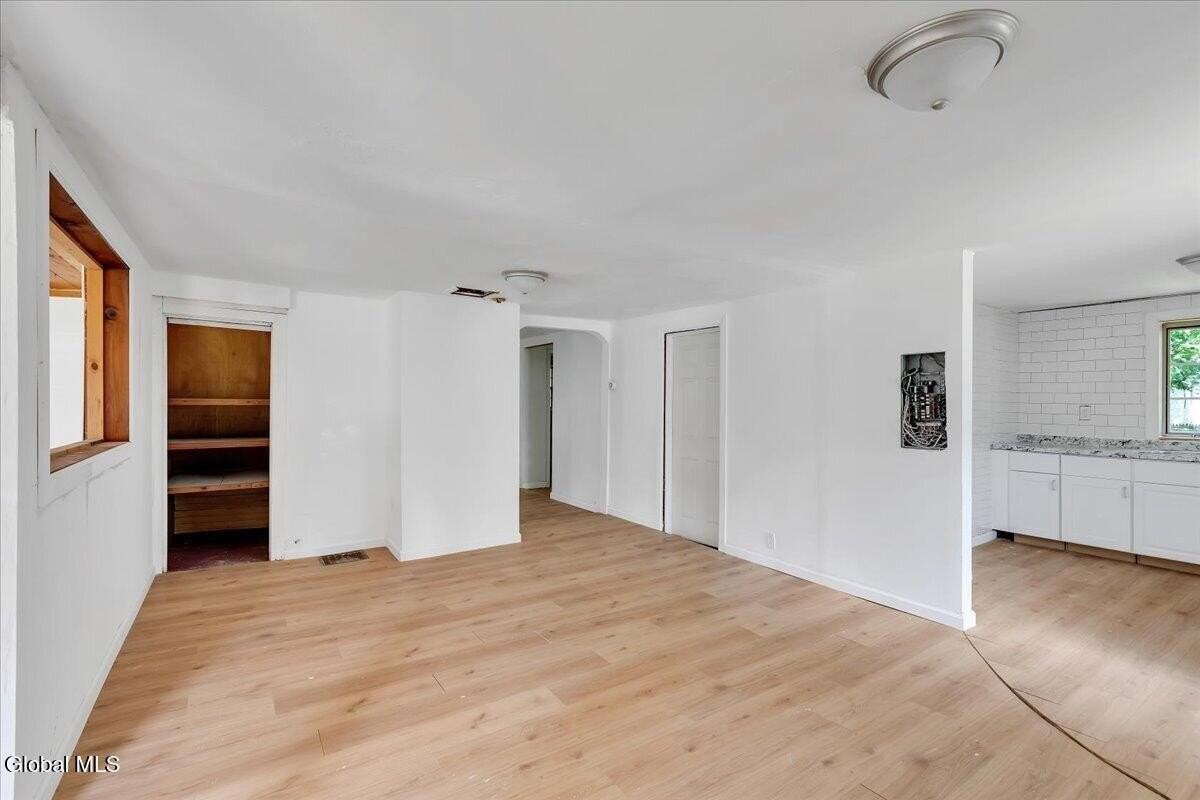 7 Clearwater St - Photo 7 of 24