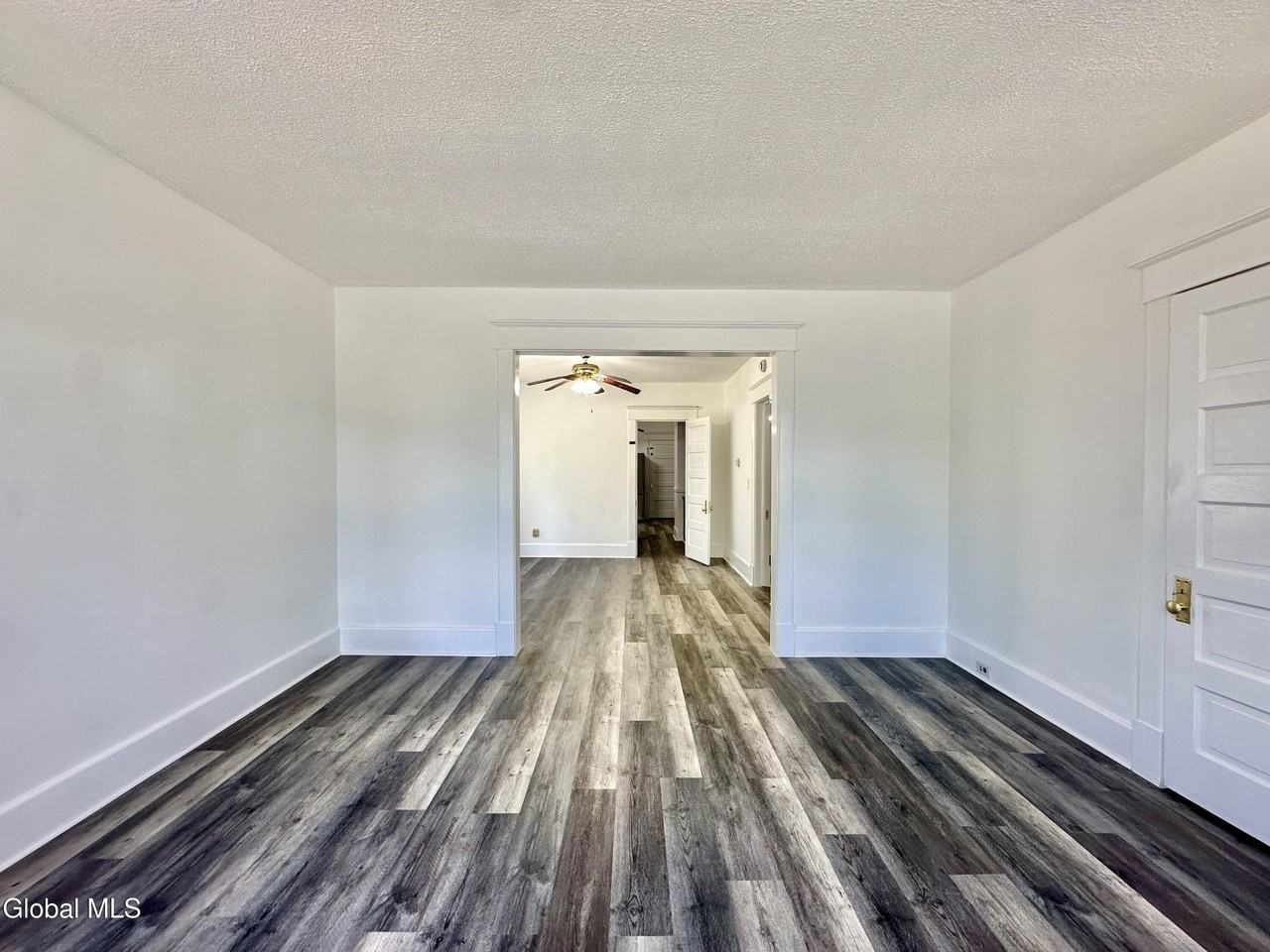 1346 Stanford St #1 - Photo 7 of 22