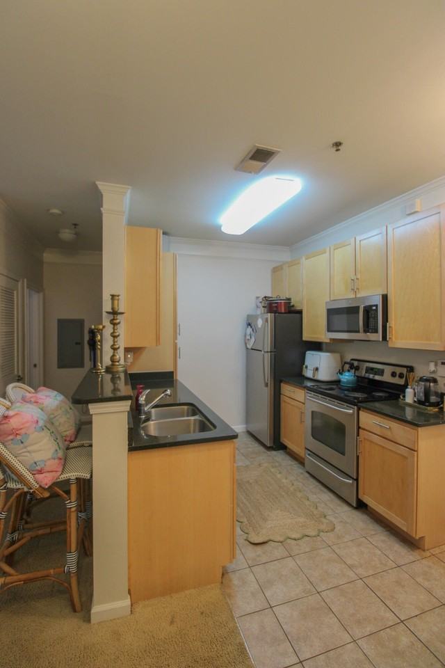 1755 Central Park Rd #4101 - Photo 6 of 17