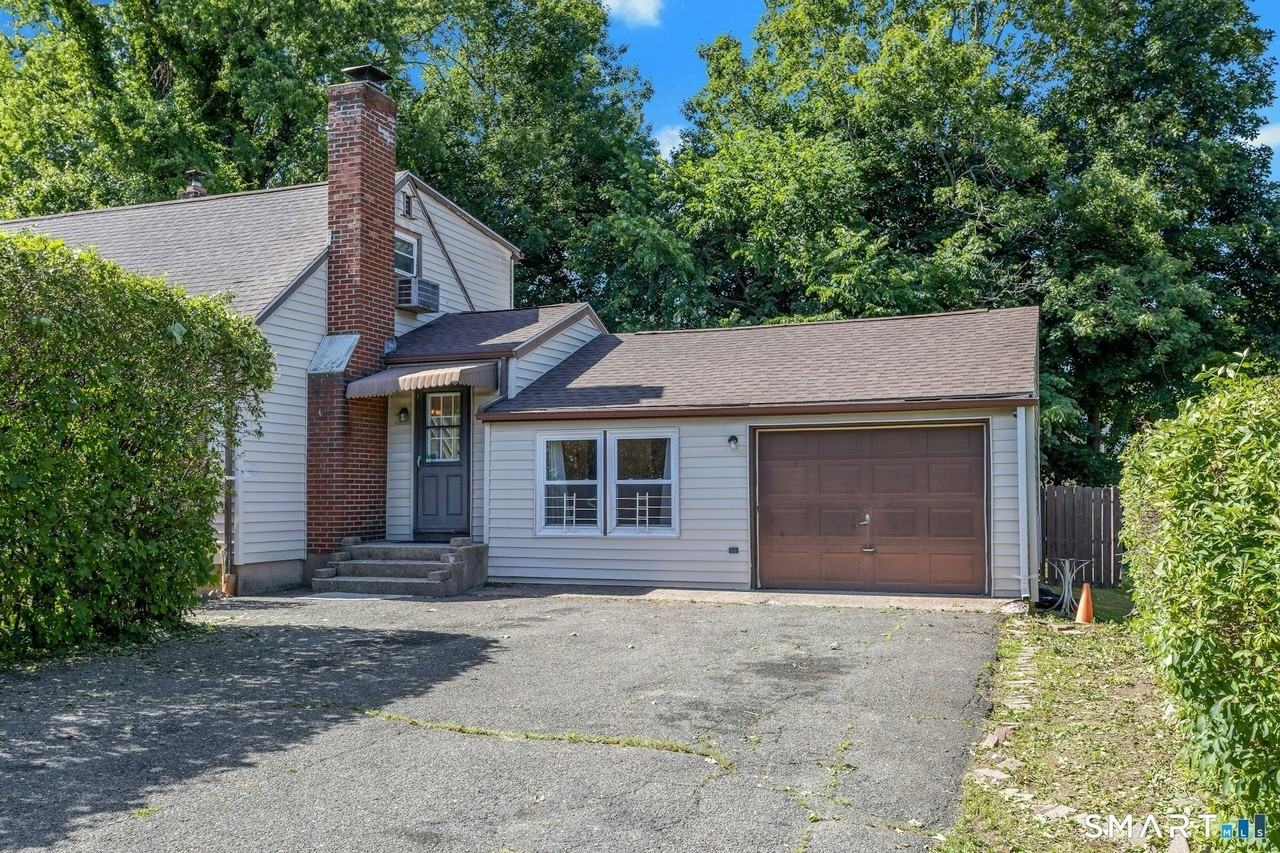 100 Loftus Cir - Photo 3 of 23