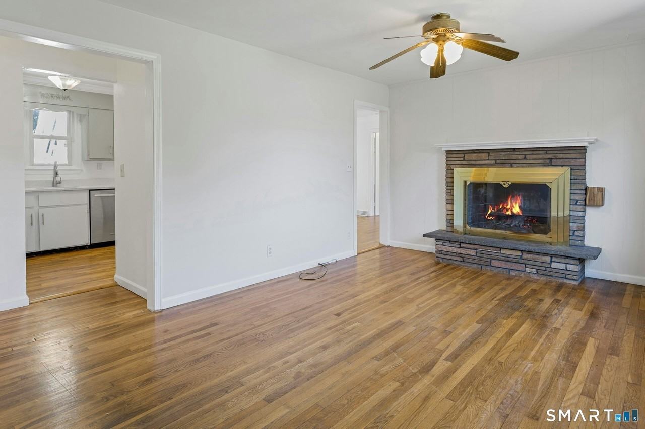 100 Loftus Cir - Photo 4 of 23