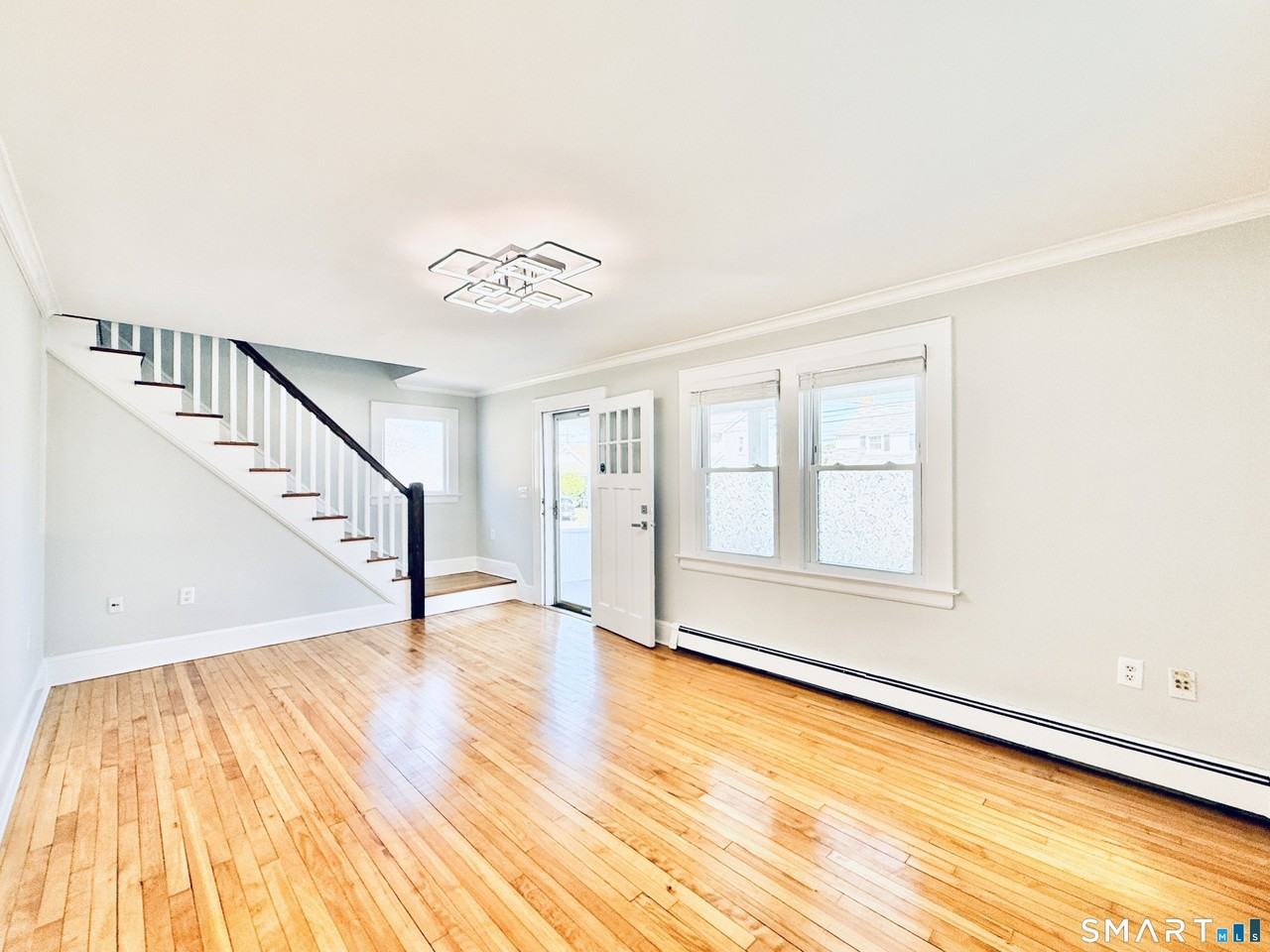 120 Culloden Rd - Photo 2 of 31