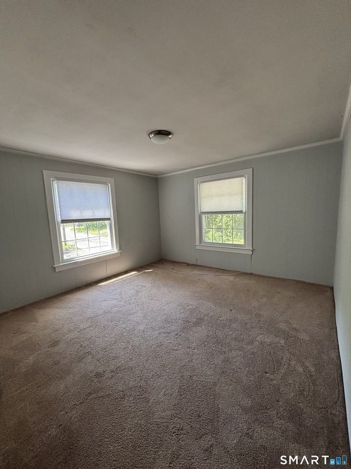 42 Nashville Rd - Photo 4 of 15