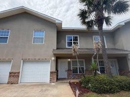 featured image of 1529 Bentley Cir