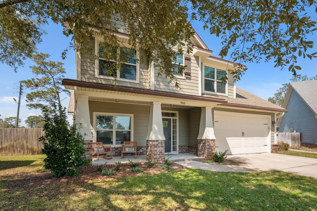 903 Tadpole Ave - Photo 6 of 50