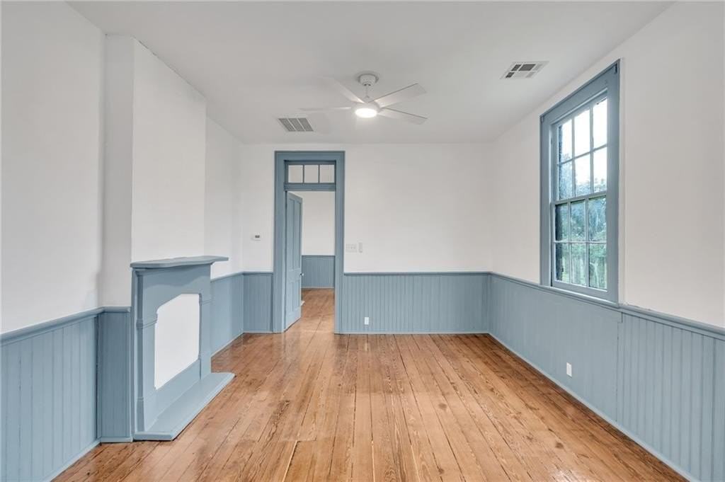 1616 Annette St - Photo 4 of 17