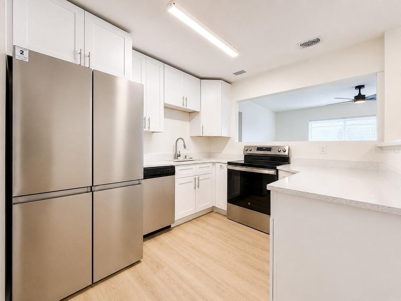 4112 Ohio Ave - Photo 4 of 18