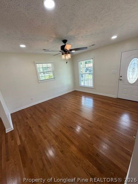 2903 Anne St - Photo 3 of 21