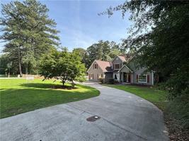 featured image of 3935 Melody Mizer Ln