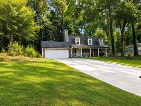 135 Barrington Dr E - Photo 1 of 1