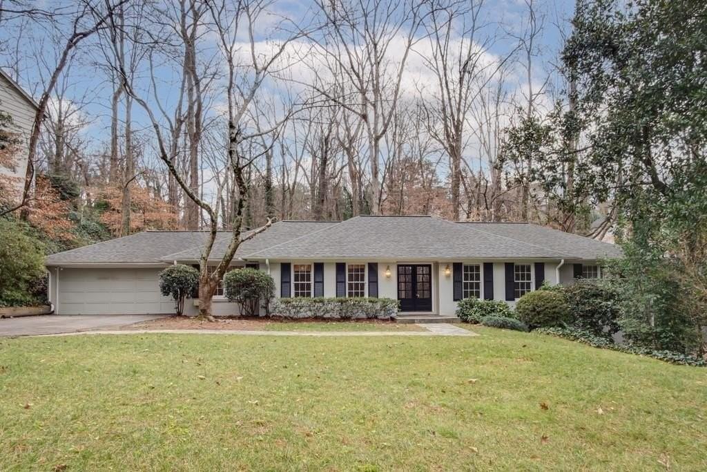 4601 Club Cir Ne - Photo 2 of 32
