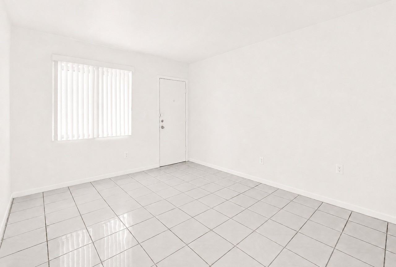 223 Antilla Ave. - Photo 3 of 16