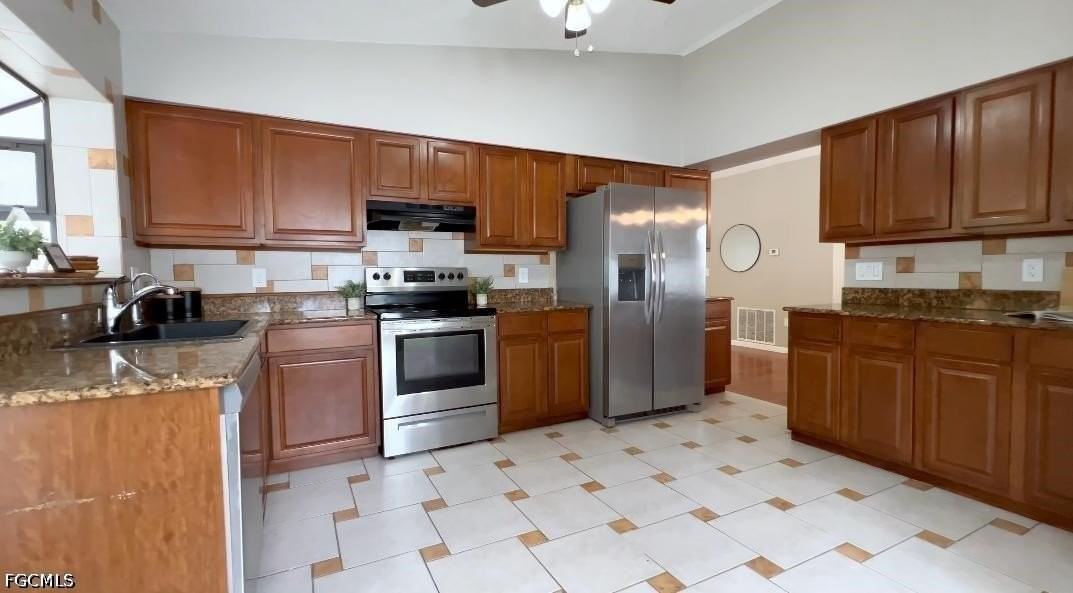 8108 Bluestar Cir - Photo 7 of 17