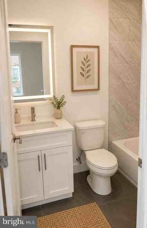 2209 N 7th St #3 - Photo 6 of 9